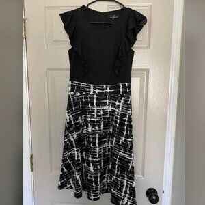 New without tags women’s black and white dress size Medium